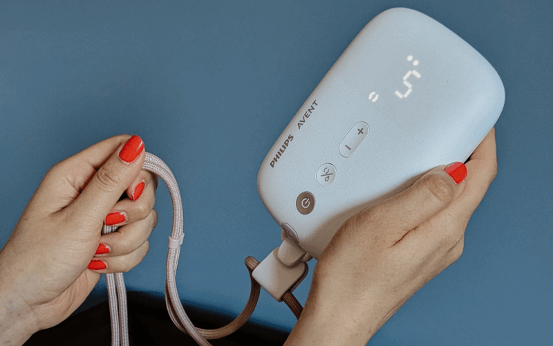 Philips Avent : un nouveau tire-lait électrique mains libres