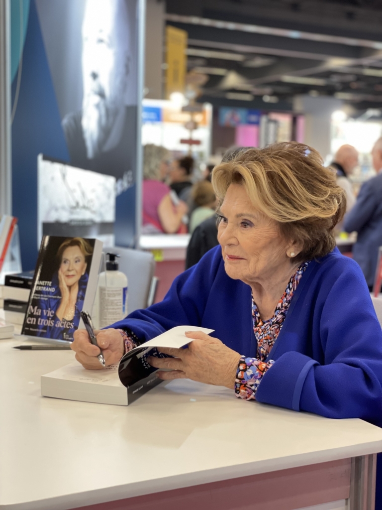 Le Salon du livre de Montréal : là où novembre retrouve enfin un peu de lumière, Boucle Magazine