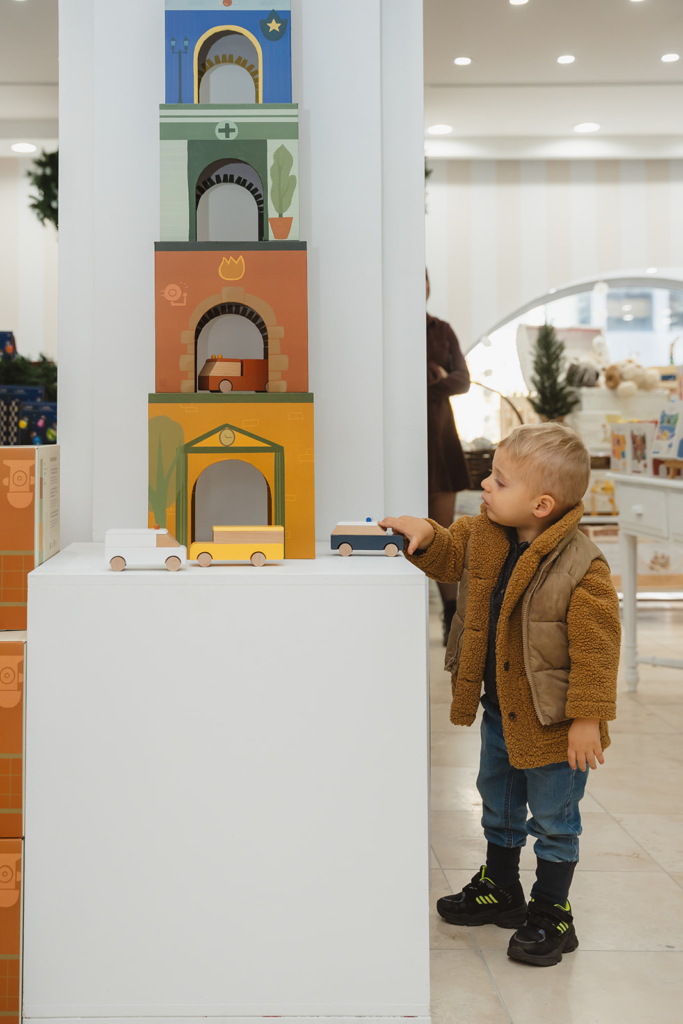 Lajoué : la destination jouets incontournable à Montréal