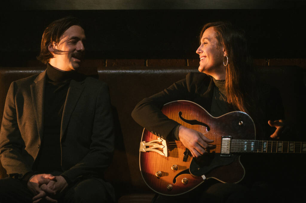 Merci d'être venus : la lumière dans les ténèbres, Boucle Mgazine