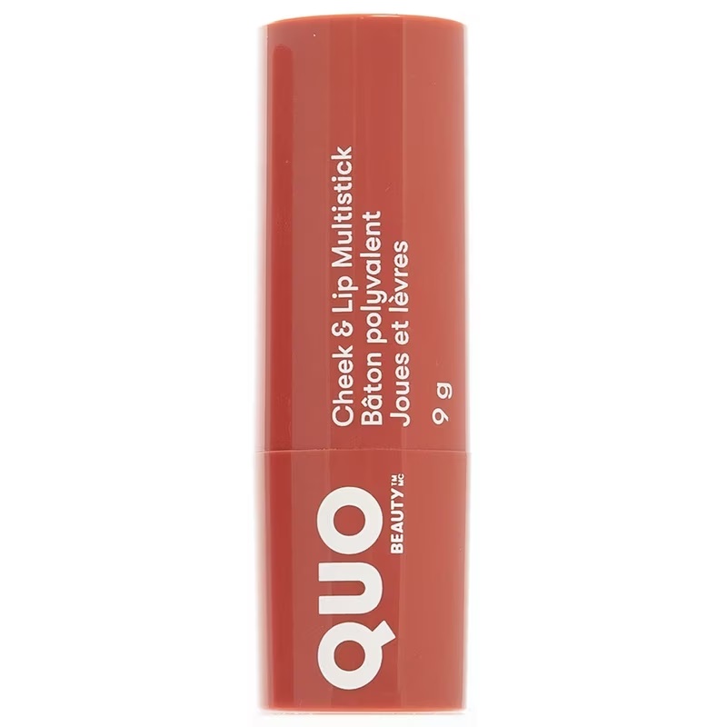 Les essentiels Quo Beauty à glisser dans votre valise baton polyvalent joues lèvres
