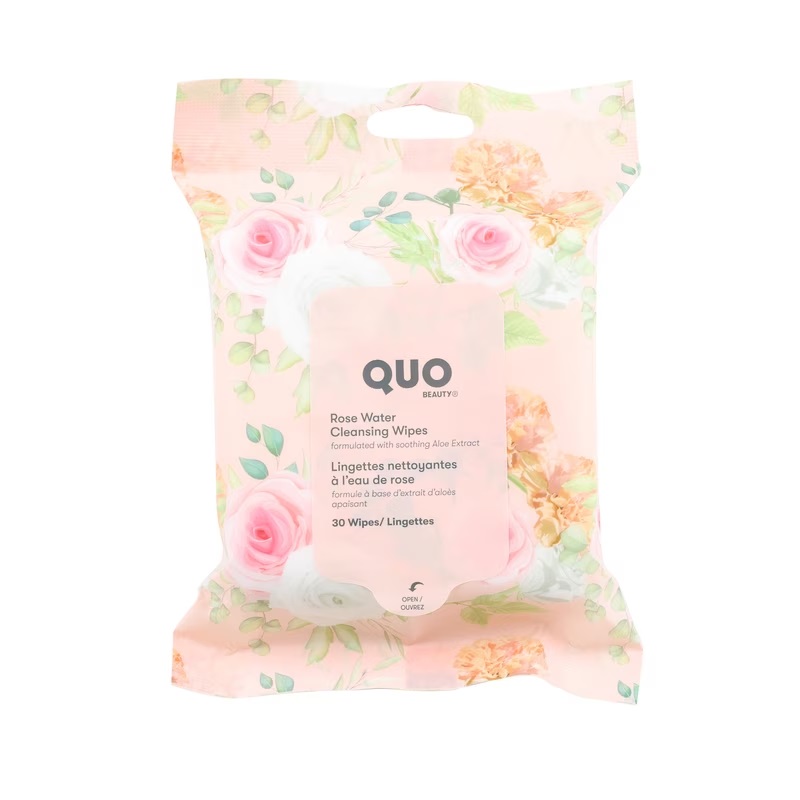 Les essentiels Quo Beauty à glisser dans votre valise lingettes